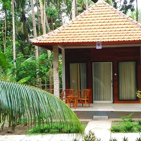 Отель Crystal Bay Beach Bungalow